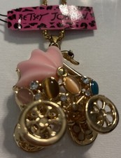 Betsey Johnson SWAN BABY