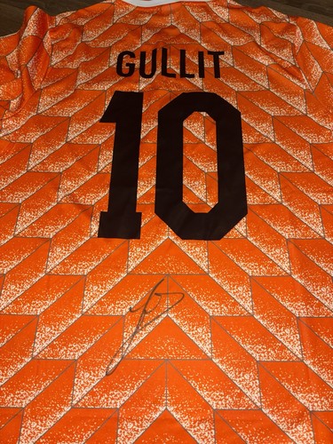Ruud gullit hand signed shirt - hand,