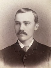 Vtg Victorian Cabinet Card by
