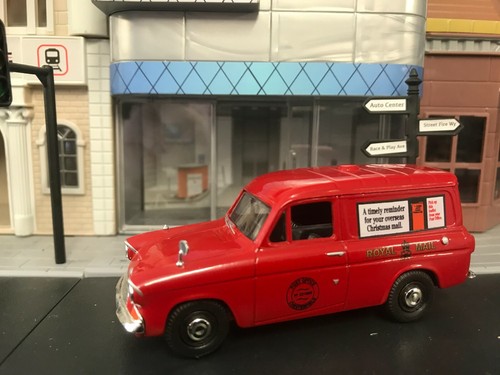 Ford anglia van - van , mail)