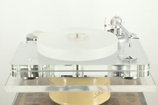 Clearaudio Avantgarde Turntable / Unify Tonearm