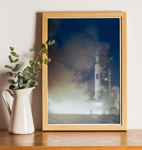 Apollo xii nasa space race - apollo,