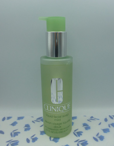 Clinique liquid facial - clinique,