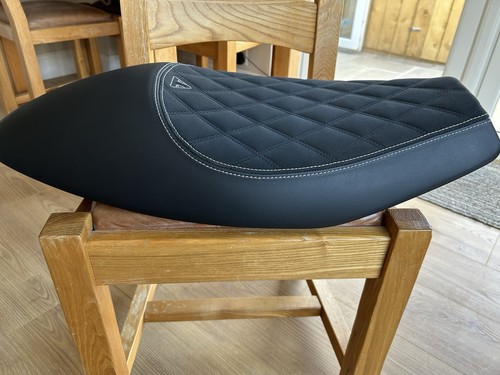 Triumph cafe racer seat - cafe, seat.
