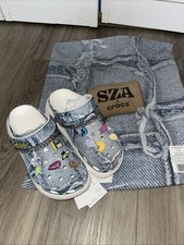 Crocs Women’s SZA Classic