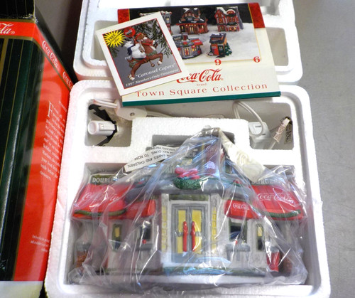 Coca cola 1996 - town, square