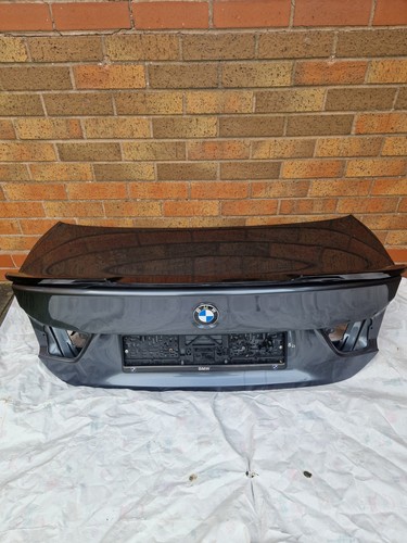 Bmw series f32 boot - 4, lid
