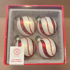 Martha Stewart White Red Swirl