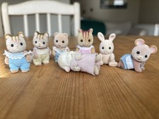 Sylvanians- Early Flair - sweet vintage babies- Good played with condition 