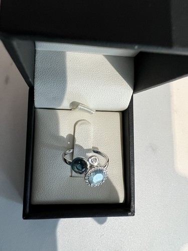 Beautiful unusual 18ct white - 18ct,