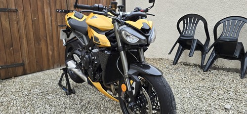 Triumph street triple 765 - street,
