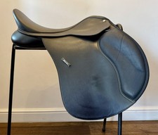 18” Wintec 500 Black GP Saddle Adjustable Gullet Med Fit Synthetic