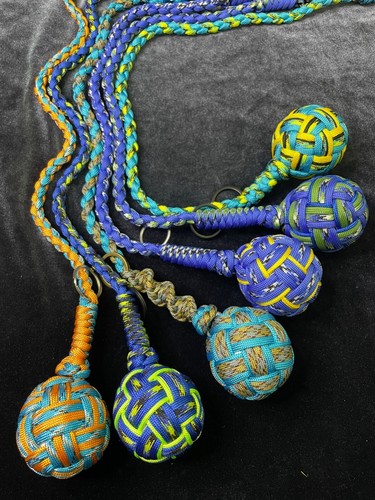 Paracord large keyring - large, globe