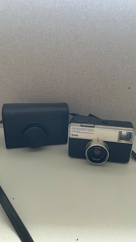 Kodak instamatic 233 compact - instamatic,