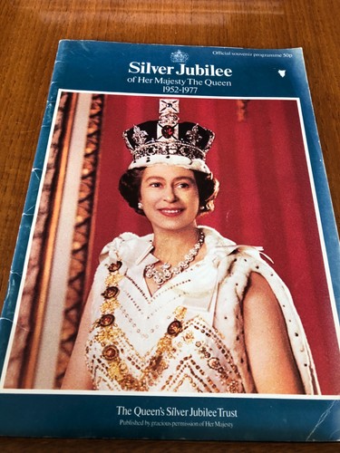 Silver jubilee her majesty - silver,