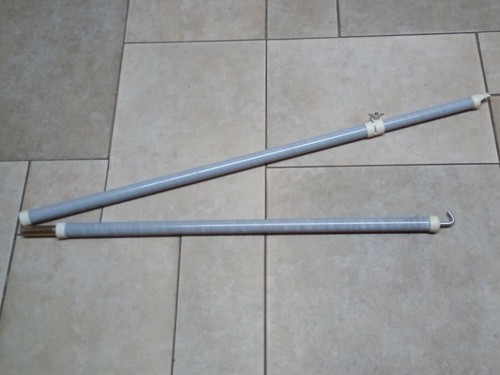Isabella minor a pole - isabella,