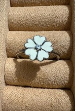 PANDORA White Primrose