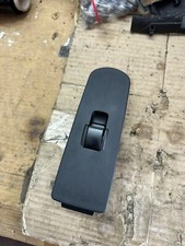 MITSUBISHI COLT CZ1 WINDOW