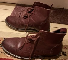 SILVER STREET RED/BURGANDY  BROGUE DEALER BOOTS SIZE 9