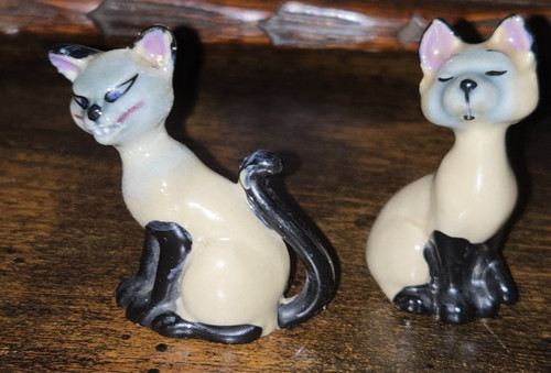 Wade 1960s 2 siamese - am,
