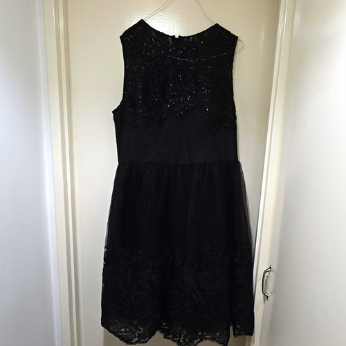 Quiz black ball gown - quiz,
