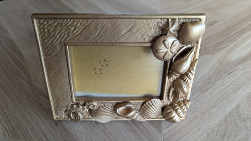 Gold sea shell photo frame - gold,