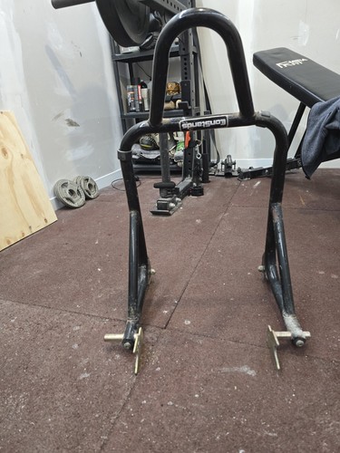 Constands universal rear - universal,