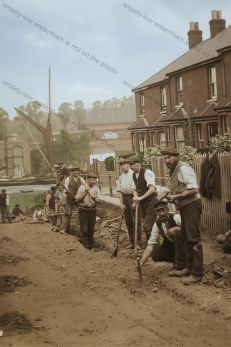 Iwc794 road workers - road, on