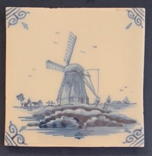 Vintage Dutch Delft Blue & White Holland Lighthouse Wind Mill 5 1/4"x 5 1/4"