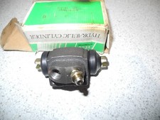 Nos rear wheel cylinder - rear,