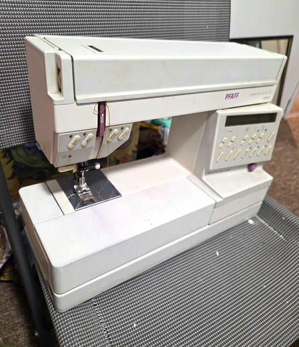 Pfaff creative 1473 - pfaff,