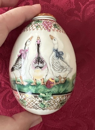 Vintage 1996 lenox china - vintage,