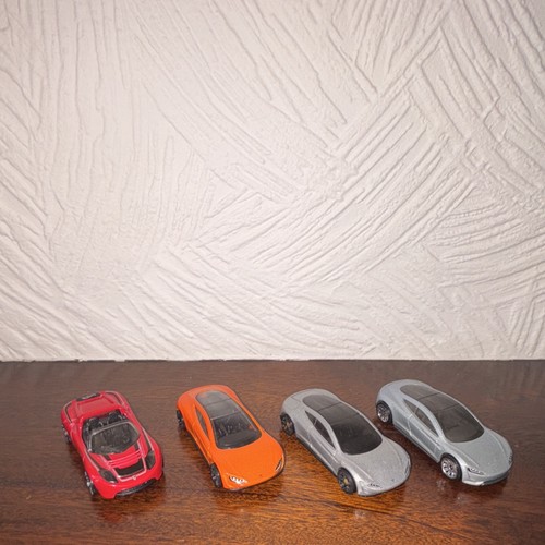 Loose hot wheel - 4x,