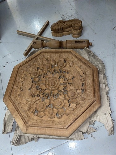 Amazing hand carved wooden - hand,