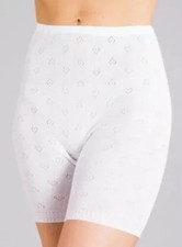 UK Made Ladies White Thermal 100% Cotton Long Briefs Bloomers UK Sizes 10-20