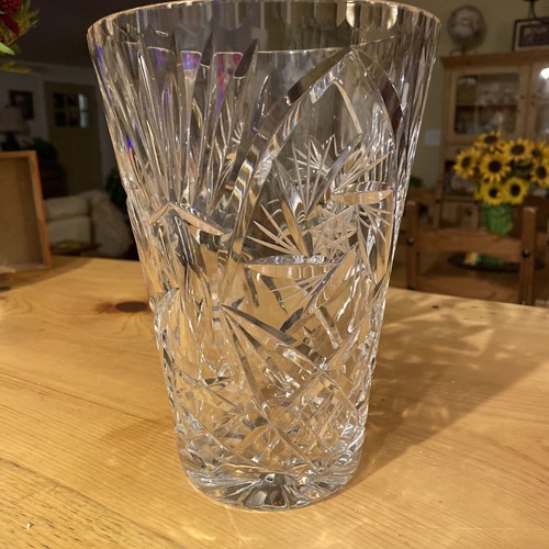 Cut lead crystal vase - cut, lg