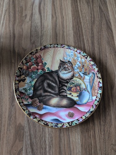 Aynsley autumn cat - aynsley, fine