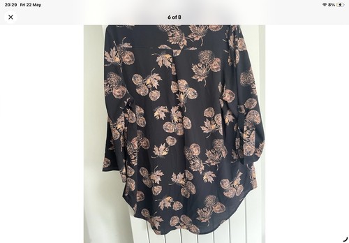 Samya navy floral - floral, sleeve