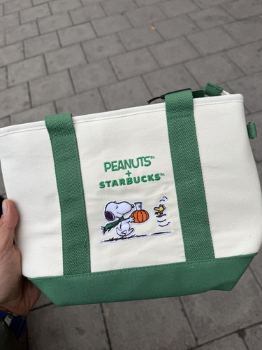 Starbucks peanuts snoopy - starbucks,