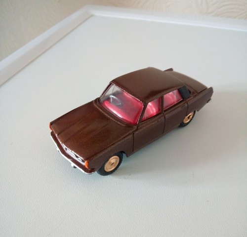 Completly restored vintage - completly,