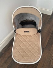 Venicci Pram Hooded Bed Base as pictured   in full working order