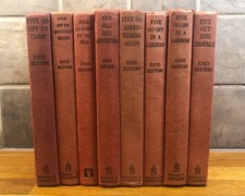 Vintage ENID BLYTON Books x 8