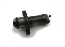 CLUTCH SLAVE CYLINDER TRIUMPH 2500/2.5PI, STAG, TR5, TR250 & TR6 UKC8677