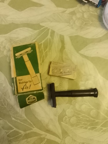 1930 style razor its - 1930/40,