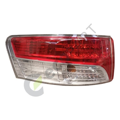 Toyota avensis t27 rear - avensis, tail