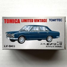 Tomica Limited Vintage Nissan