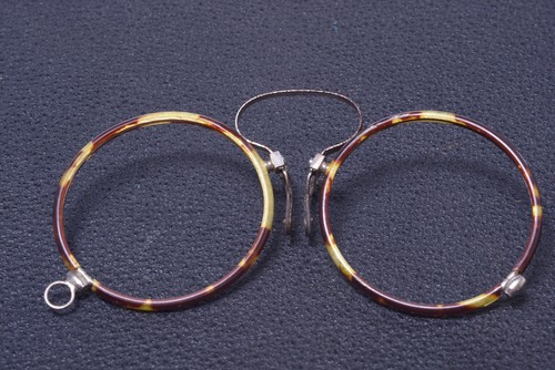 Antique tortoise pinch - 1,