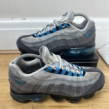 Nike Trainers Mens Size 7 UK