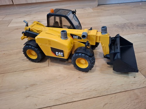 Caterpillar farm telehandler