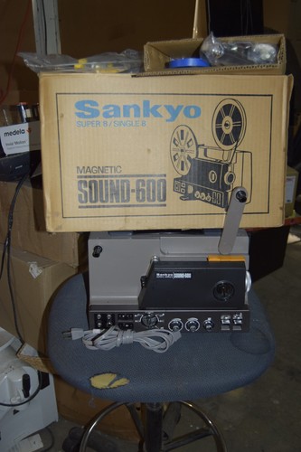 Sankyo movie projector - movie,